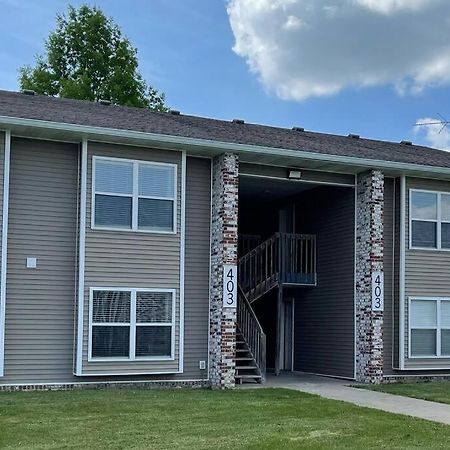 The Delores - 2 Bedroom Apt In Quilt Town, Usa Hamilton Exterior photo